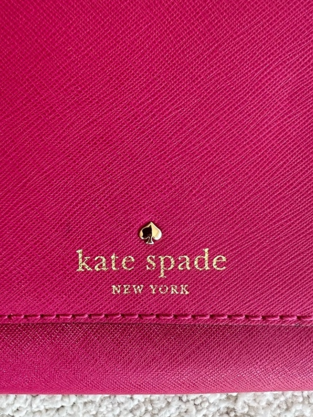 Kate Spade Fuchsia Pink Saffiano Leather Crossbody Chain Bag NWOT - Picture 2 of 7